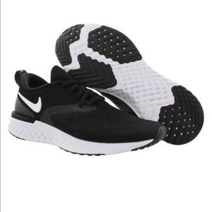 Nike odyssey react flyknit 2